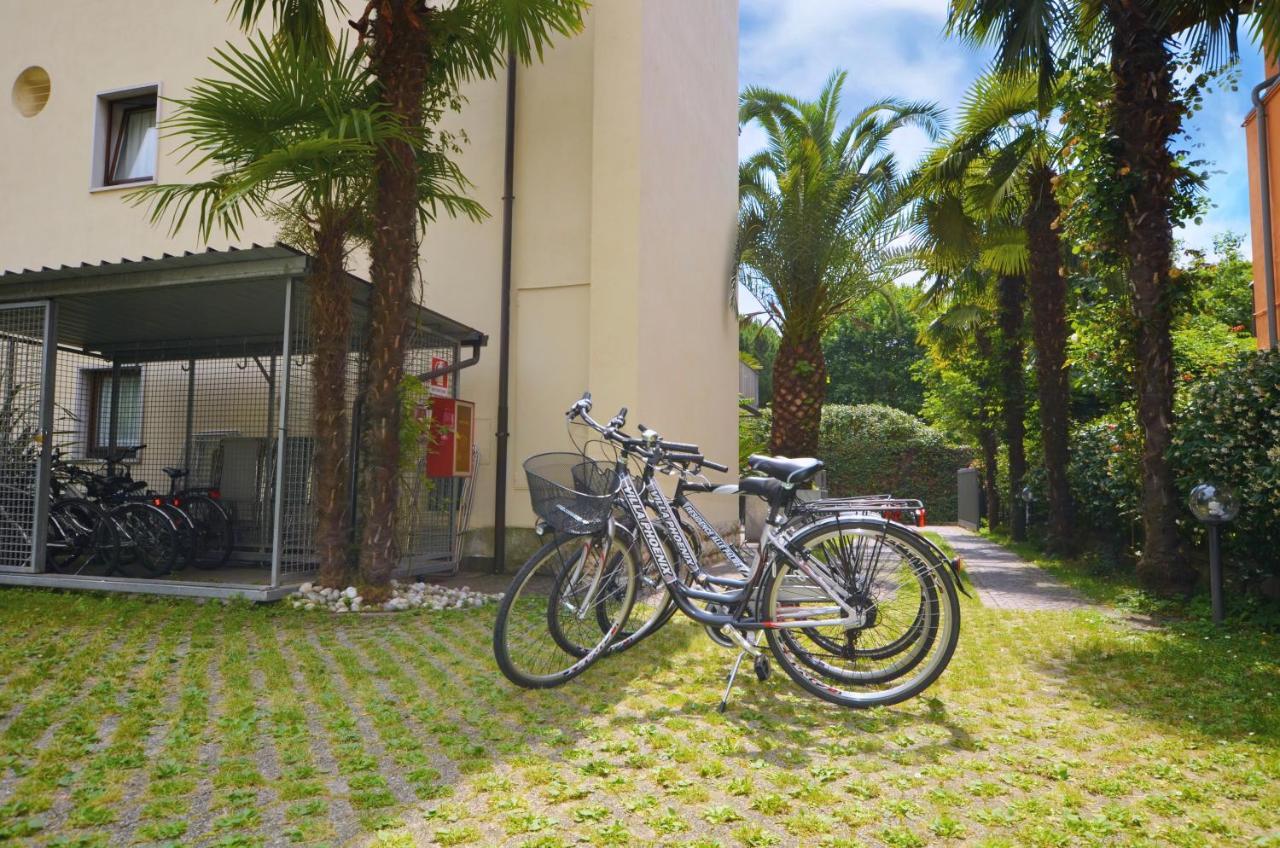 Villa Phoenix - Lake Apartments Riva del Garda Dış mekan fotoğraf
