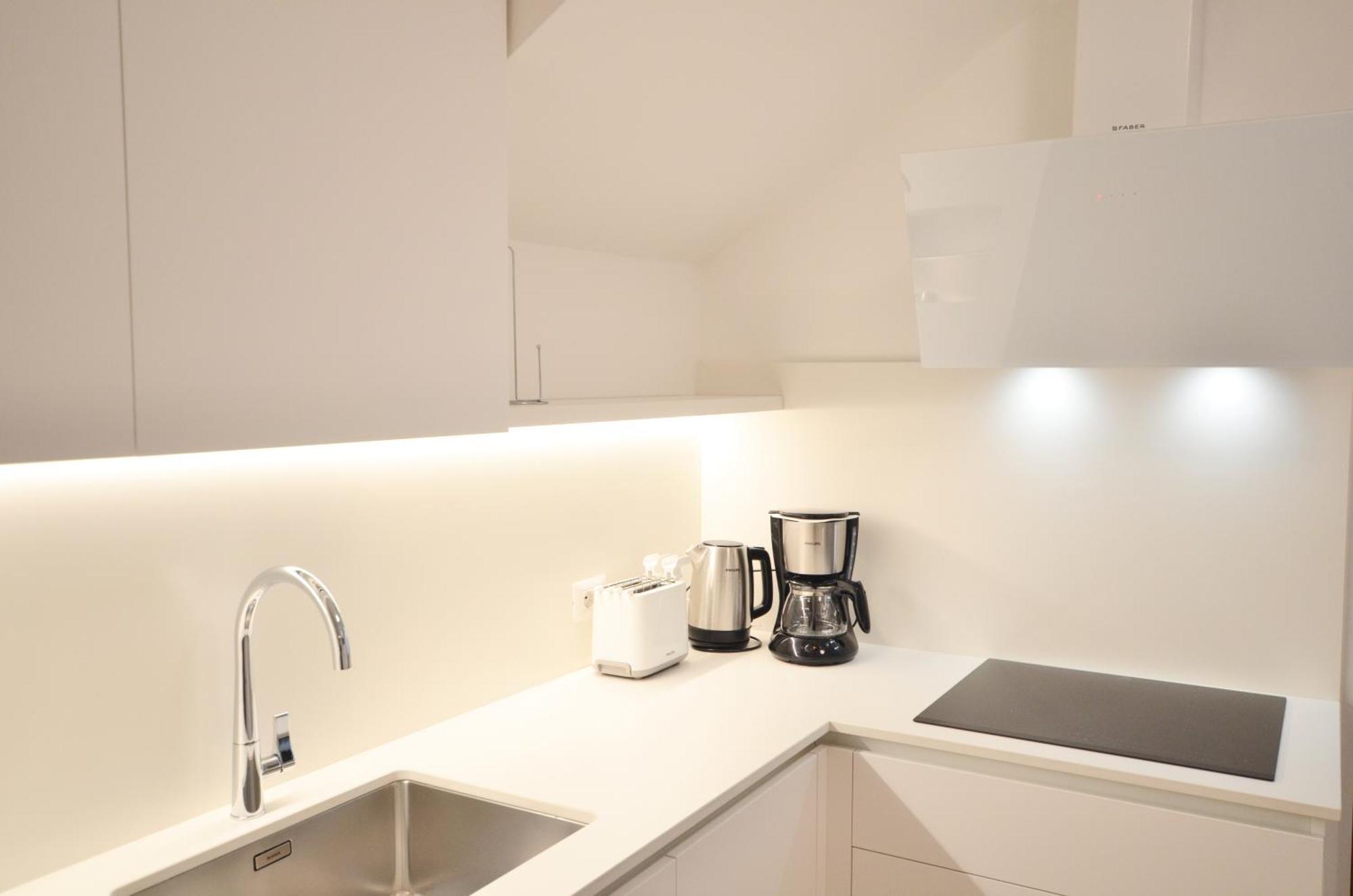 Villa Phoenix - Lake Apartments Riva del Garda Dış mekan fotoğraf