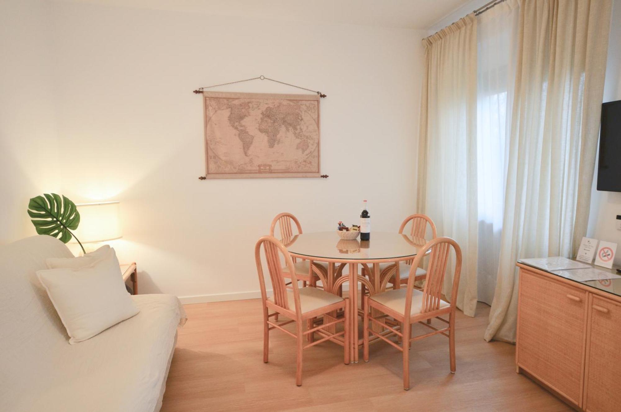 Villa Phoenix - Lake Apartments Riva del Garda Dış mekan fotoğraf
