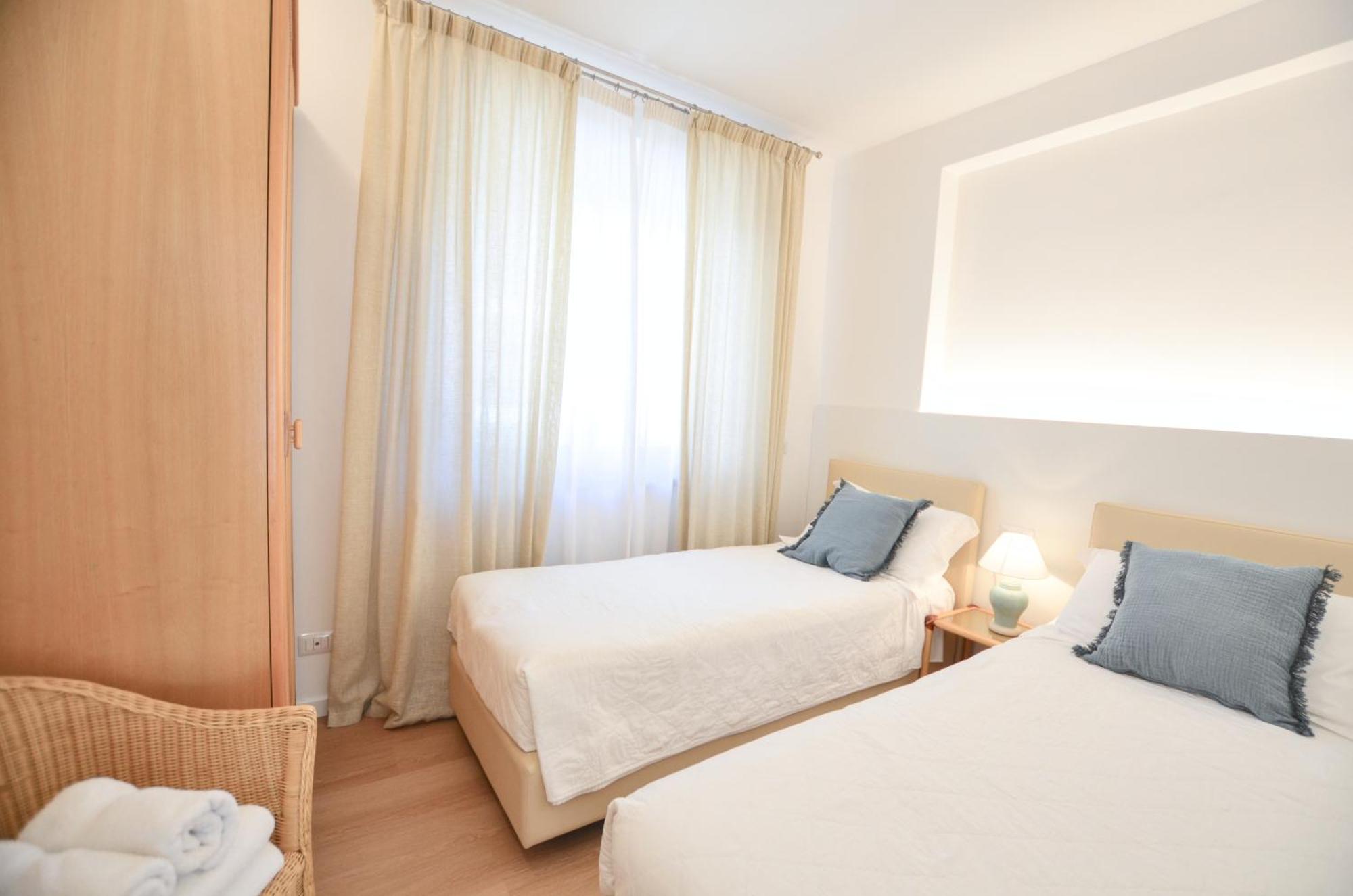 Villa Phoenix - Lake Apartments Riva del Garda Dış mekan fotoğraf
