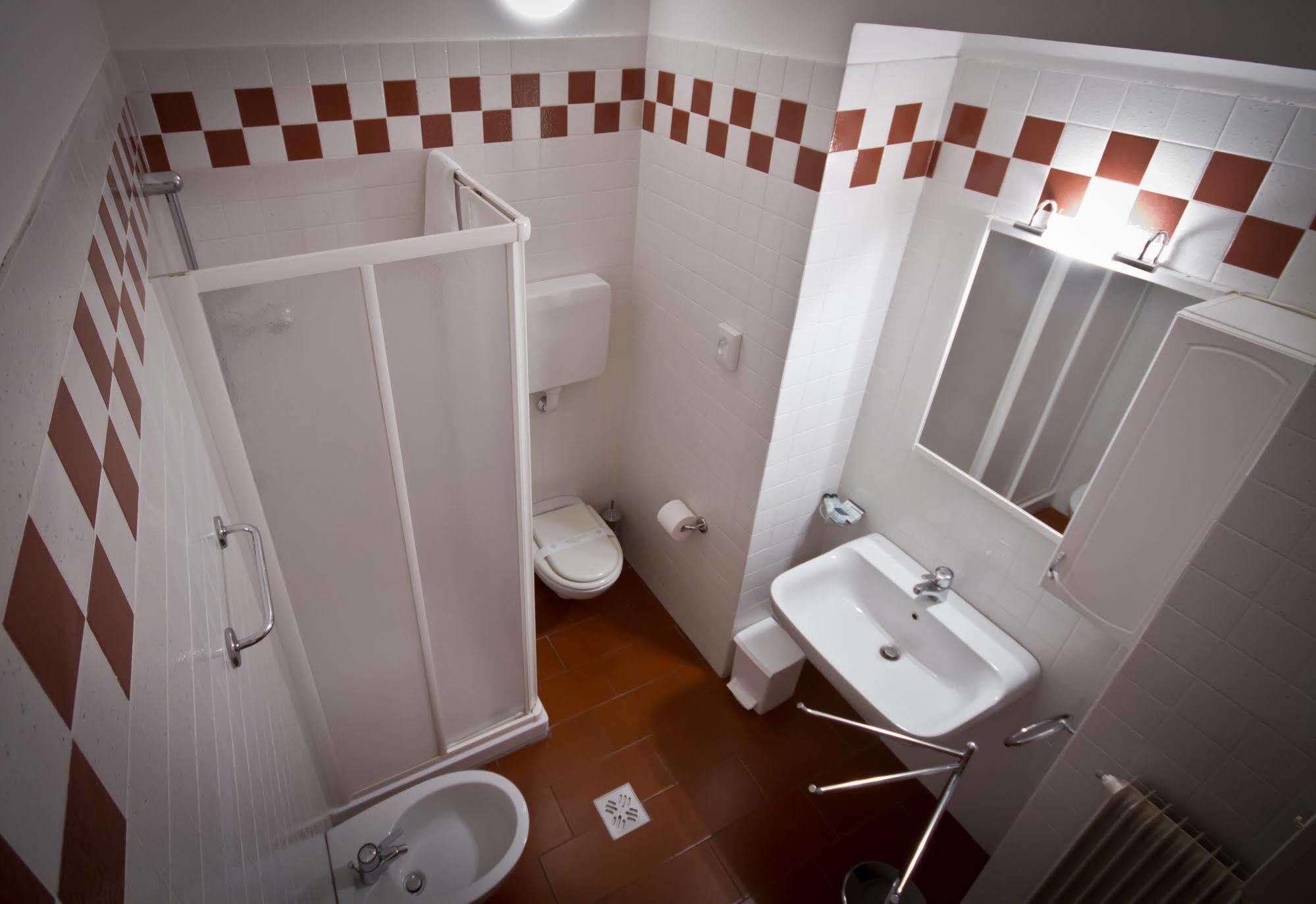 Villa Phoenix - Lake Apartments Riva del Garda Dış mekan fotoğraf